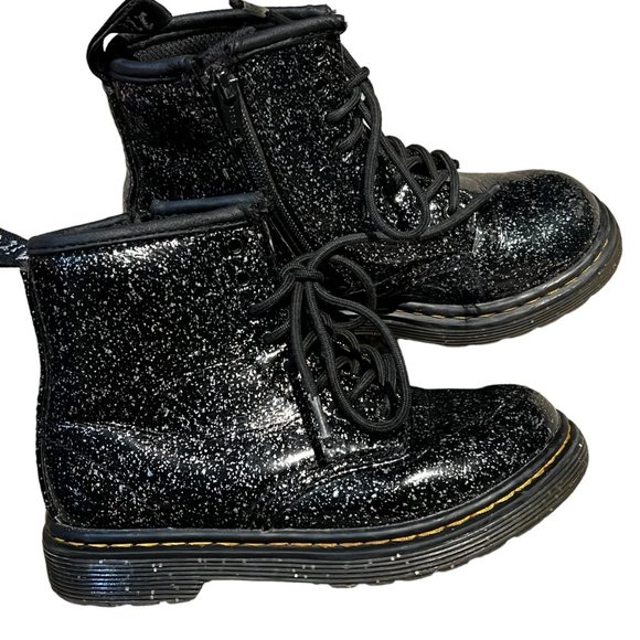Doc Dr. Martens DMs Kids Size 10 Black Sparkle Boots #1460 - Picture 1 of 6